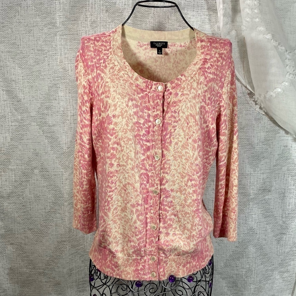 Talbots petite pink animal print 3/4 sleeve cardigan size S